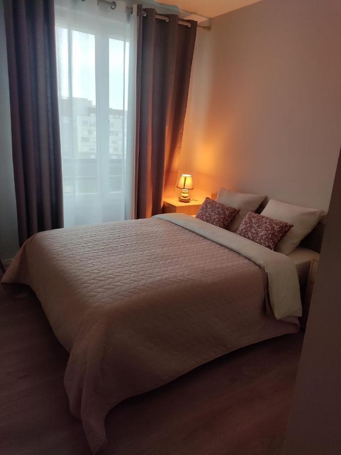 Апартаменты App 5 Pers, Parking, 3Mn Rer A, 40 Mn Du Centre De Paris, Cergy Le Haut Экстерьер фото